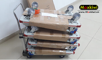 Xe đẩy hàng sàn nhôm được nhiều khách hàng ưa chuộng